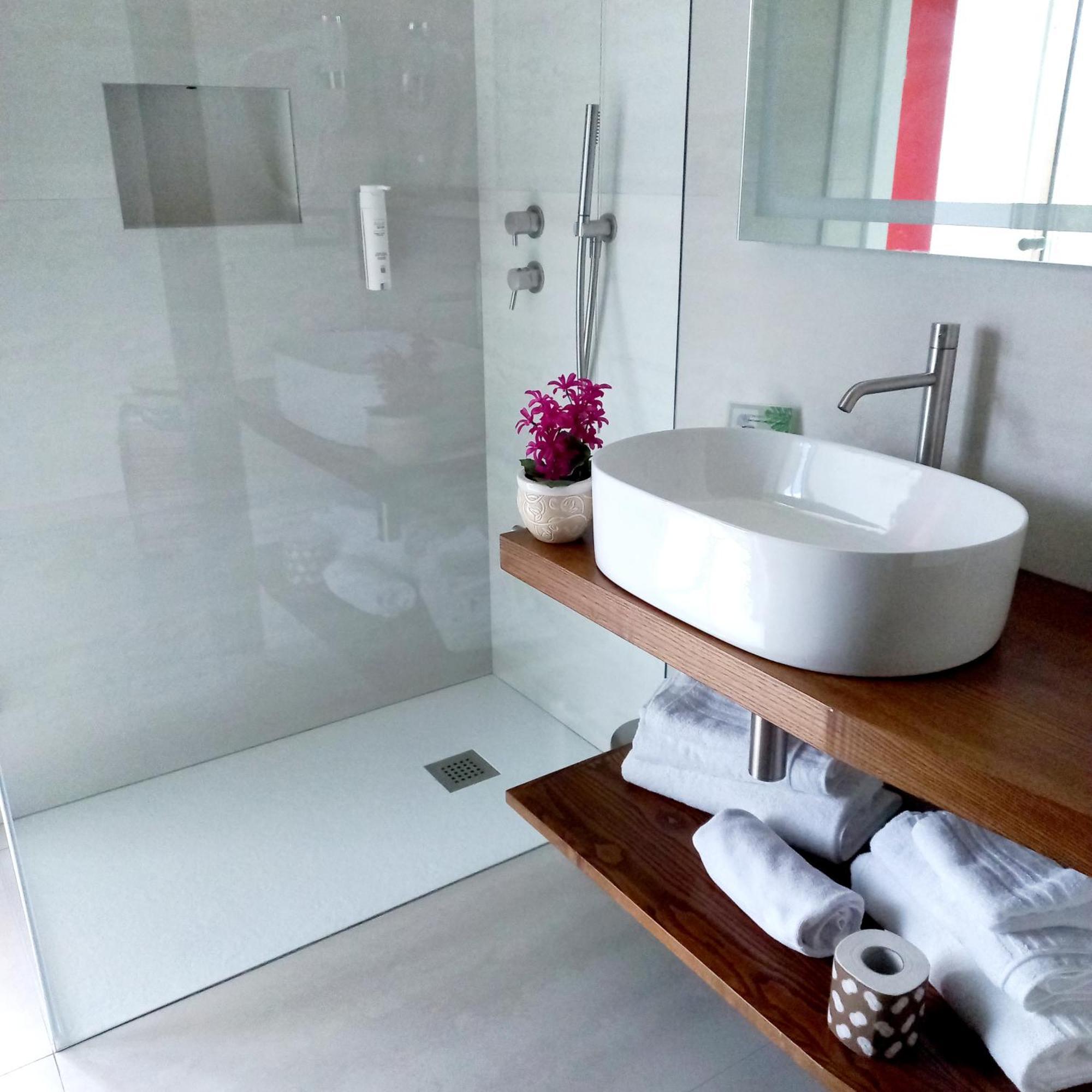 Hotel Nicoletta Санта Мария Наварезе Екстериор снимка
